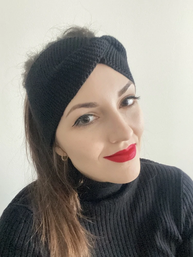 Černá pletená merino čelenka