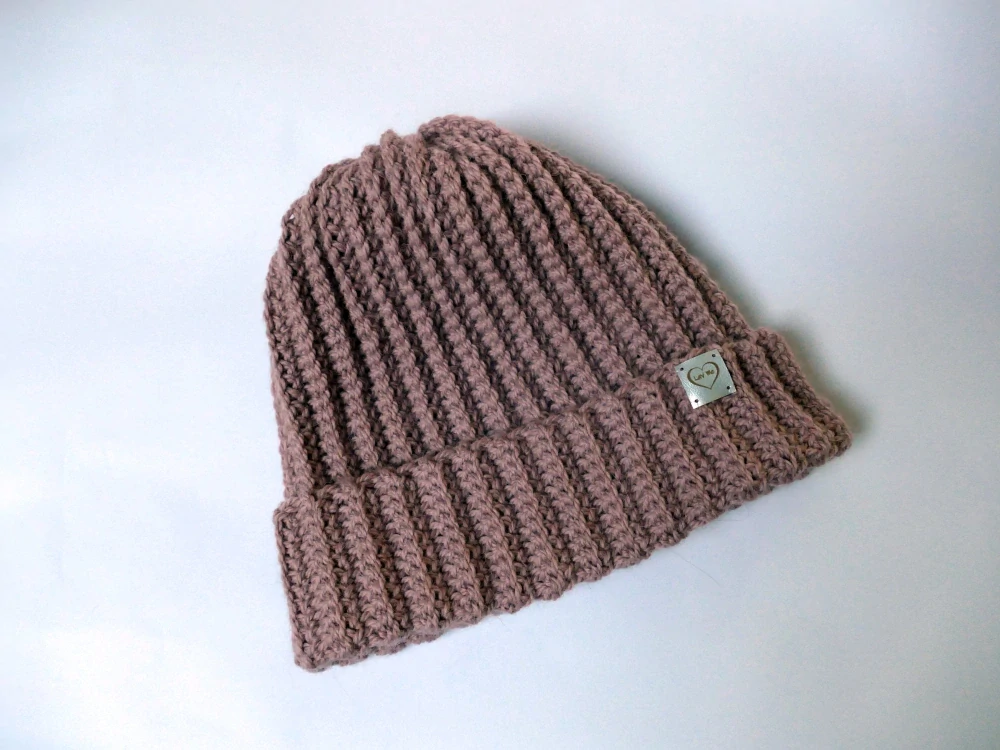 Starorůžová háčkovaná čepice (alpaka+merino)