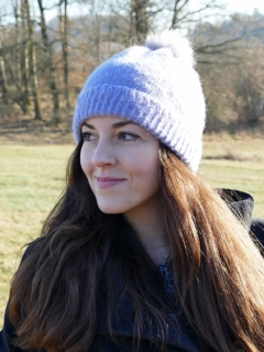 Pletená čepice Lavender s bambulí (alpaka+hedvábí)